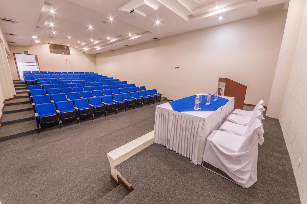 Wyndham Executivo Culiacan Ngoại thất bức ảnh